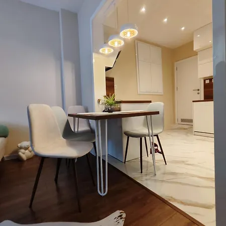 Διαμέρισμα The Modern Life With Terrace *